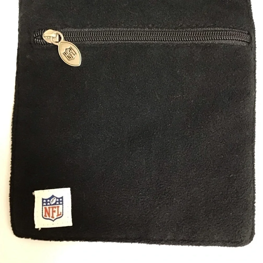 NFL Raiders Football Neck Scarf Muffler Black Fleece Zip Pocket Licensed Vintage